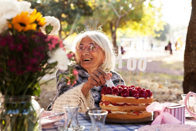 5 Healthy-Aging Lessons From One of The World’s Five Blue Zones